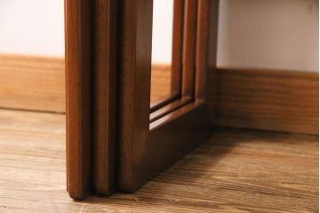 アンティーク雑貨　北欧ビンテージ　G-PLAN(ジープラン)　チーク材　スタイリッシュなデザインのネストテーブル(サイドテーブ  ル、カフェテーブル、花台)