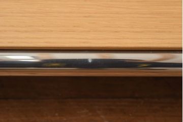 中古　B&B　シンプルなディティールが美しいローテーブル(センターテーブル、リビングテーブル)(定価約30万円)(3)(R-028867)