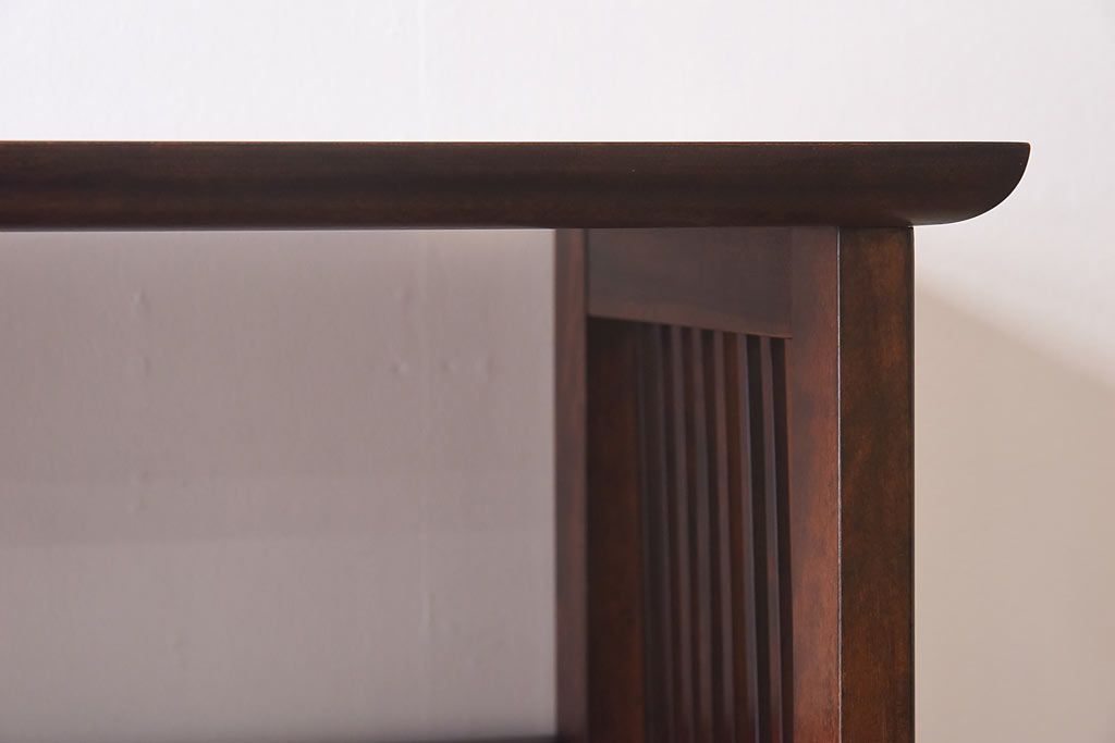 中古　九州民芸家具　樺材　和モダンな雰囲気漂う本棚(陳列棚、飾り棚)