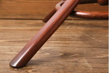 アンティーク雑貨　ビンテージ　ベントウッド(曲げ木)　トップデザインが目を引くコートスタンド(ハットスタンド)