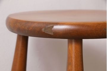 アンティーク家具　イギリスアンティーク　あたたかな雰囲気のハイスツール(イス、チェア、花台)