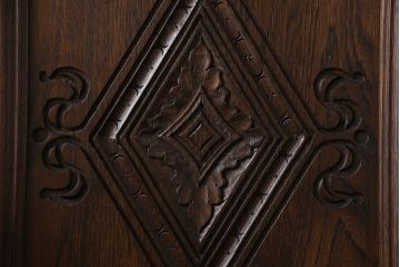 アンティーク雑貨　イギリスビンテージ　オーク材　凝った彫刻が目を引くアームチェア(椅子、ダイニングチェア)(2)