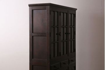 中古　美品　北海道民芸家具　HM165K　収納力抜群のシックな食器棚(カップボード、キャビネット)(定価約57万円)