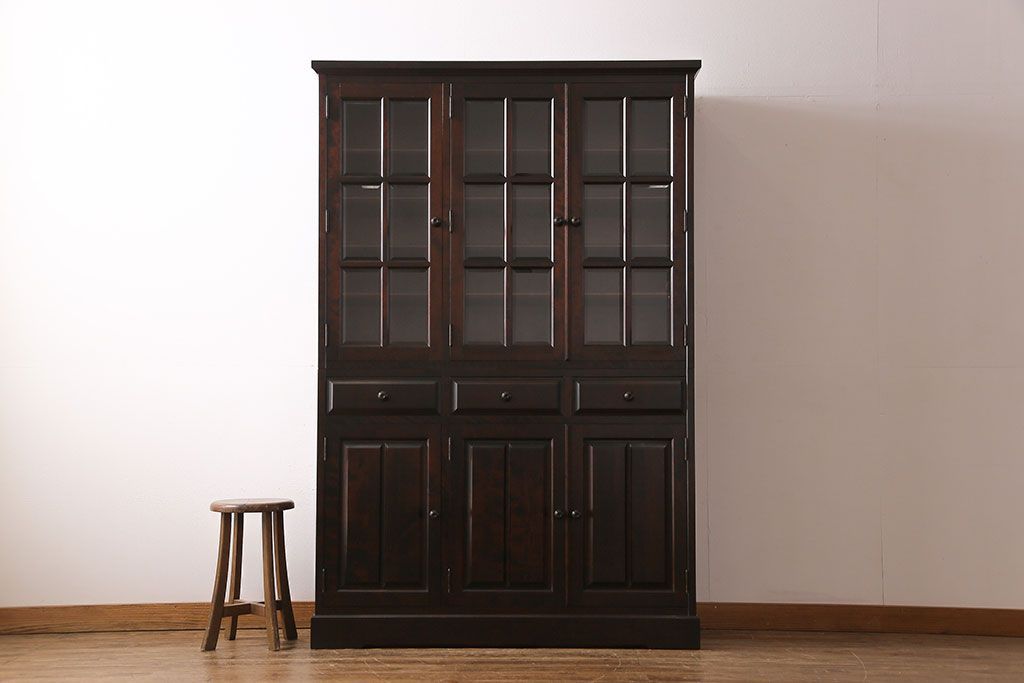 中古　美品　北海道民芸家具　HM165K　収納力抜群のシックな食器棚(カップボード、キャビネット)(定価約57万円)