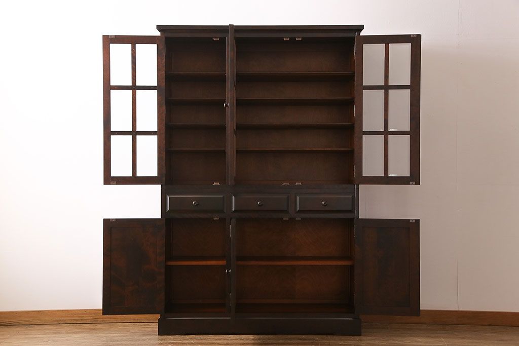 中古　美品　北海道民芸家具　HM165K　収納力抜群のシックな食器棚(カップボード、キャビネット)(定価約57万円)