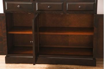 中古　美品　北海道民芸家具　HM165K　収納力抜群のシックな食器棚(カップボード、キャビネット)(定価約57万円)