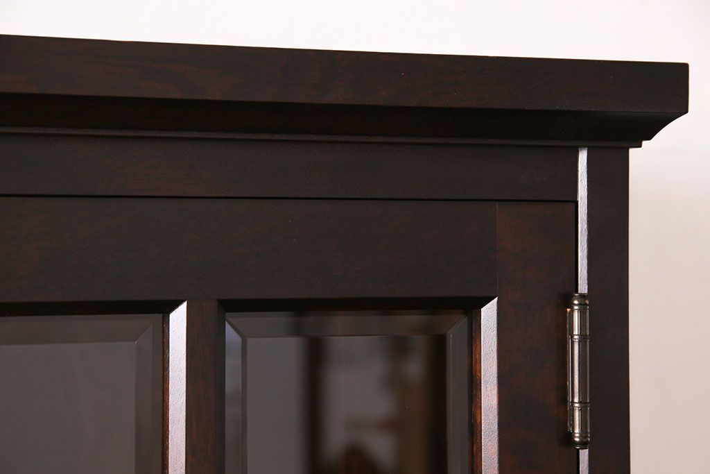 中古　美品　北海道民芸家具　HM165K　収納力抜群のシックな食器棚(カップボード、キャビネット)(定価約57万円)