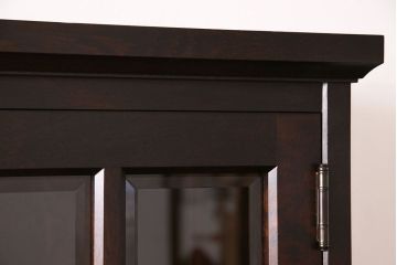 中古　美品　北海道民芸家具　HM165K　収納力抜群のシックな食器棚(カップボード、キャビネット)(定価約57万円)