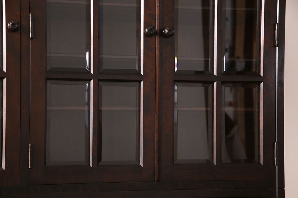 中古　美品　北海道民芸家具　HM165K　収納力抜群のシックな食器棚(カップボード、キャビネット)(定価約57万円)