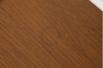 ヴィンテージ家具　北欧ビンテージ　チーク材　スタイリッシュなデザインのサイドチェスト(サイドボード、ローチェスト、引き出し)