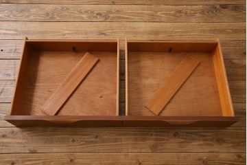 ヴィンテージ家具　北欧ビンテージ　チーク材　スタイリッシュなデザインのサイドチェスト(サイドボード、ローチェスト、引き出し)