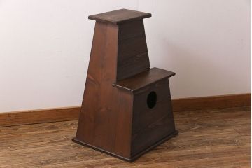 アンティーク雑貨　昭和レトロ　ヒノキ材　味わいのある雰囲気が魅力の踏み台(花台)