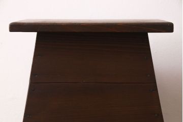 アンティーク雑貨　昭和レトロ　ヒノキ材　味わいのある雰囲気が魅力の踏み台(花台)