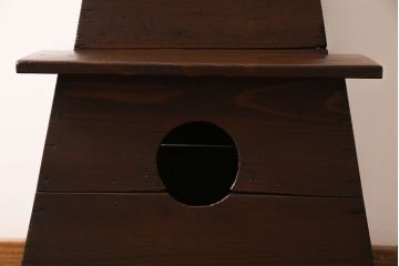 アンティーク雑貨　昭和レトロ　ヒノキ材　味わいのある雰囲気が魅力の踏み台(花台)