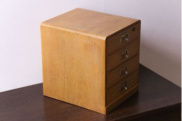 【O様ご成約済み・ご決済用】ビンテージ　ナラ材　ネームプレート付き　素朴な雰囲気漂う小引き出し(小物入れ)