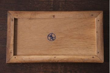 アンティーク雑貨　昭和レトロ　ナラ材の温かみのある質感が魅力の組み立て式ブックスタンド(本立て)