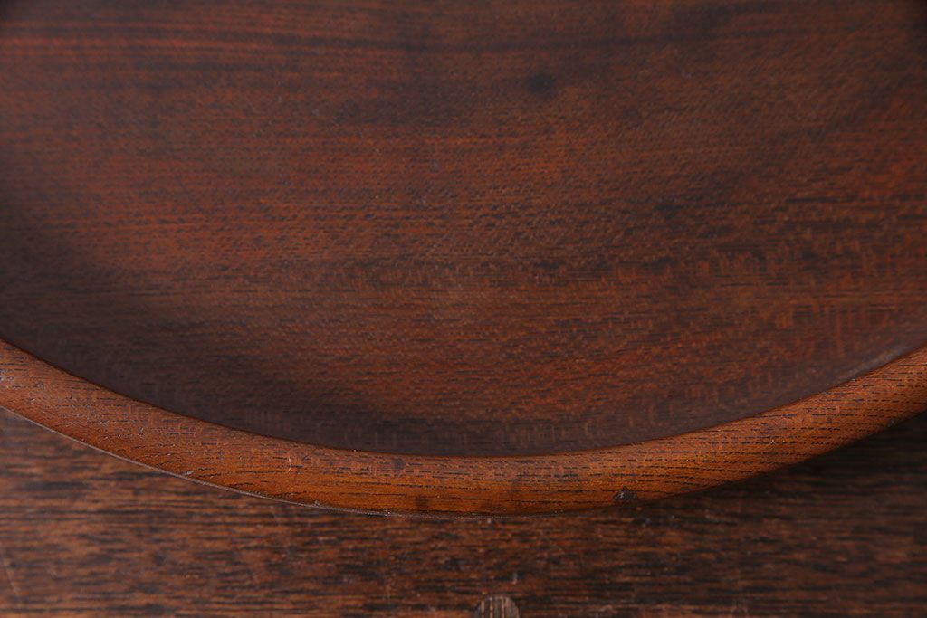 アンティーク雑貨　和製アンティーク　飴色の風合いが美しい丸盆(お盆、トレー)