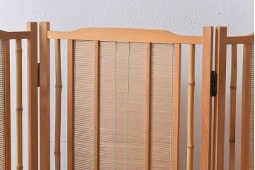 アンティーク雑貨　昭和期　竹を取り入れたモダンなデザインの四連折り畳み式パーテーション(衝立、仕切り)