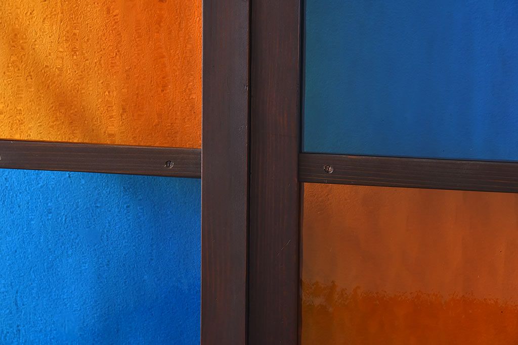 大正ロマン　色ガラス入り　レトロなデザインのガラス戸(引き戸、建具)4枚組