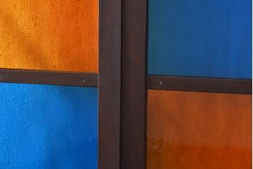 大正ロマン　色ガラス入り　レトロなデザインのガラス戸(引き戸、建具)4枚組