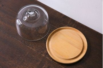 アンティーク雑貨　イギリスビンテージ　木製トレーが可愛らしいケーキドーム(テーブルウェア)