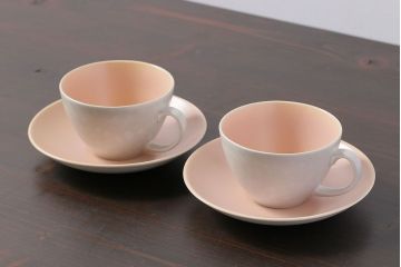 アンティーク雑貨　イギリスビンテージ　Poole Potter(プール・ポタリー)　Twintone(ツイントーン)　Peach Bloom×Seagull　カップ&ソーサー2客セット