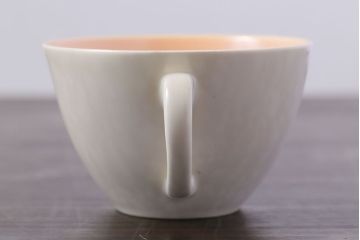 イギリスビンテージ　Poole Pottery(プール・ポタリー)　Twintone(ツイントーン)　Peach Bloom×Seagull　カップ&ソーサー