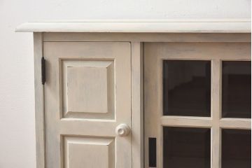 ペイント家具　ビンテージ　北海道民芸家具　HM135　アンティークカラーが魅力のサイドボード(サイドキャビネット、収納棚)