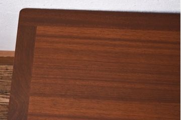 ヴィンテージ家具　G-plan(ジープラン)　北欧ビンテージ　チーク材　BBシリーズ　スタイリッシュなサイドテーブル(コーヒーテーブル)