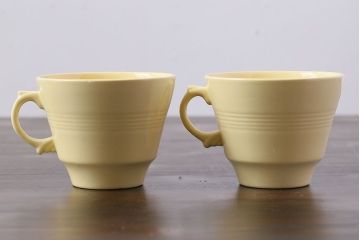 アンティーク雑貨　イギリスビンテージ　Woods ware(ウッズウエア)　Jasmine(ジャスミン)　レトロなトリオ2客セット