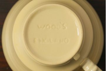 イギリスビンテージ　Woods ware(ウッズウエア)　Jasmine(ジャスミン)　レトロなカップ&ソーサー2客セット