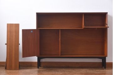 北欧家具　G-PLAN(ジープラン)　BBシリーズ(Black&Brass)のキャビネット(収納棚、サイドキャビネット)