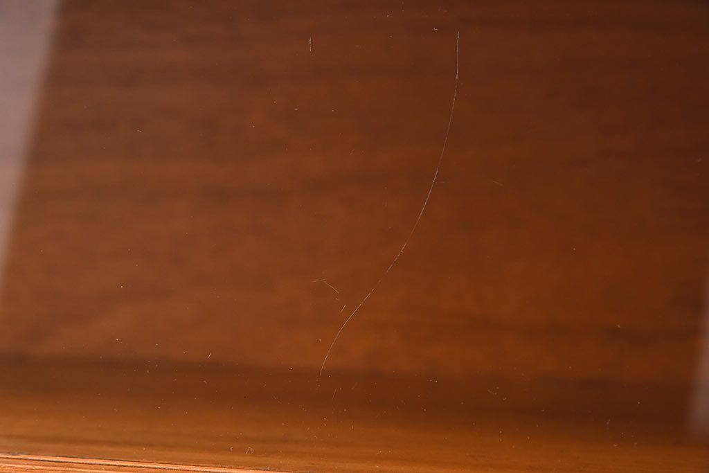 北欧家具　G-PLAN(ジープラン)　BBシリーズ(Black&Brass)のキャビネット(収納棚、サイドキャビネット)