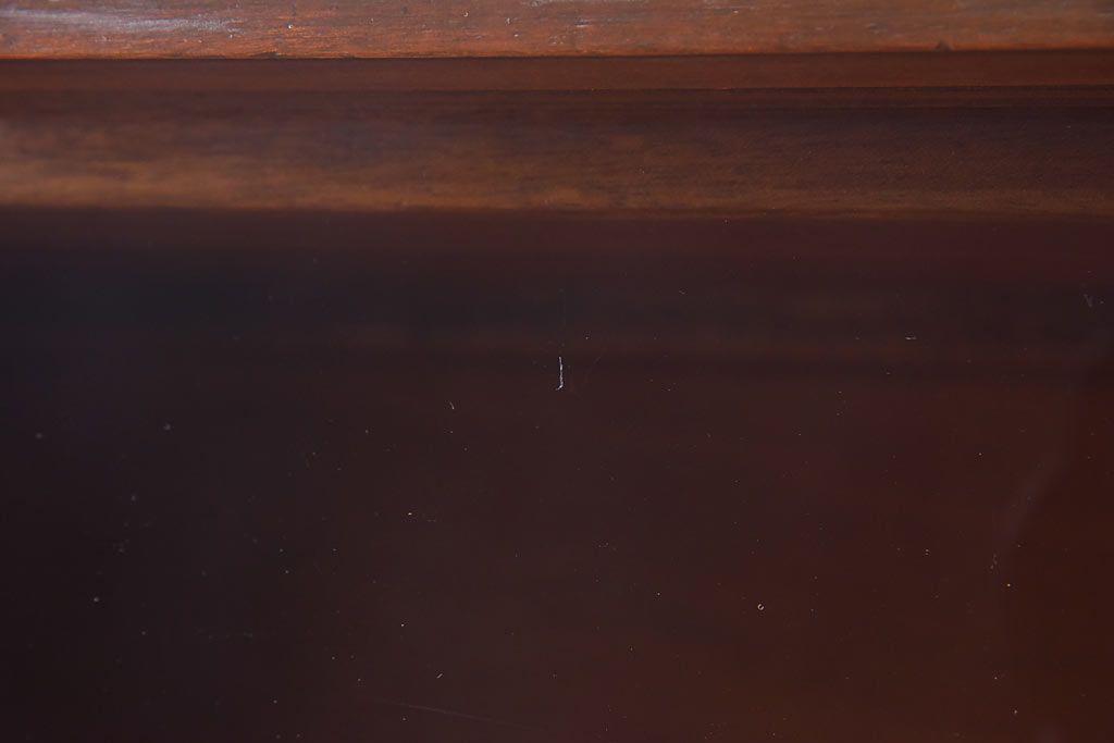 北欧家具　G-PLAN(ジープラン)　BBシリーズ(Black&Brass)のキャビネット(収納棚、サイドキャビネット)