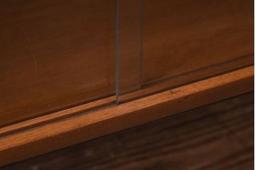 北欧家具　G-PLAN(ジープラン)　BBシリーズ(Black&Brass)のキャビネット(収納棚、サイドキャビネット)