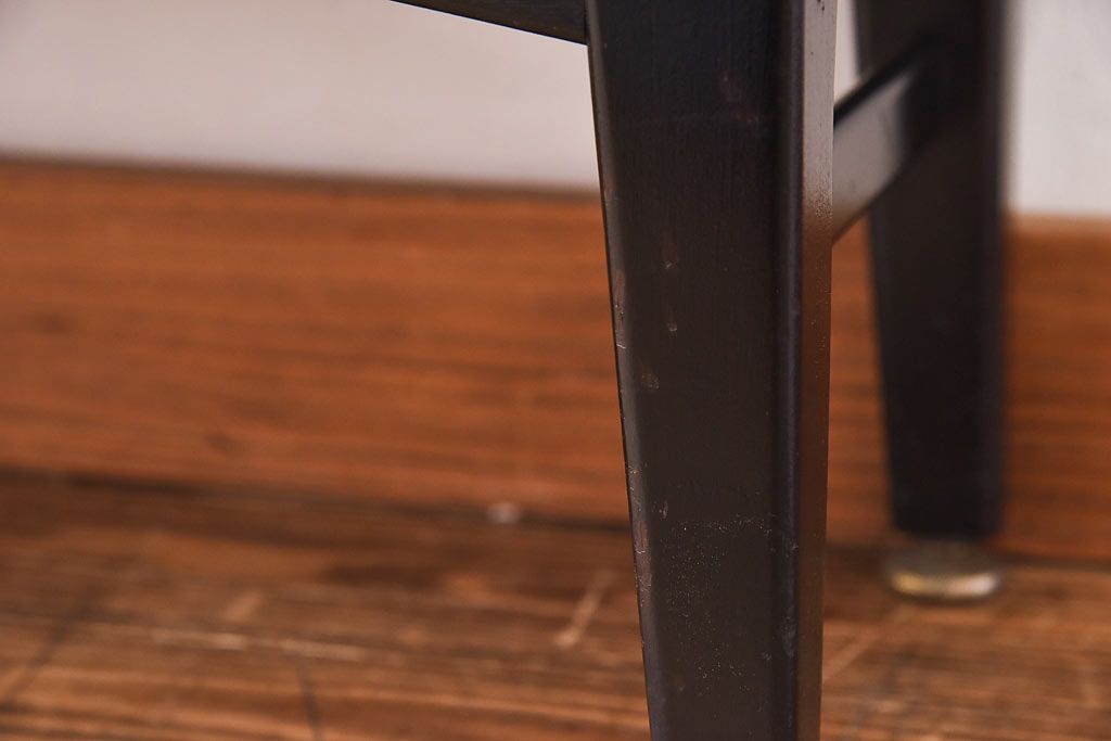 北欧家具　G-PLAN(ジープラン)　BBシリーズ(Black&Brass)のキャビネット(収納棚、サイドキャビネット)