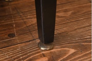 北欧家具　G-PLAN(ジープラン)　BBシリーズ(Black&Brass)のキャビネット(収納棚、サイドキャビネット)