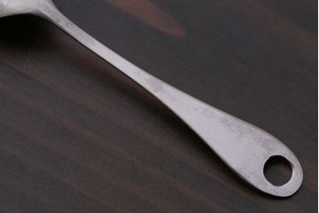 アンティーク雑貨　イギリスビンテージ　スタイリッシュなメジャースプーン(ティースプーン)3本セット