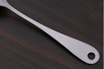 アンティーク雑貨　イギリスビンテージ　スタイリッシュなメジャースプーン(ティースプーン)3本セット