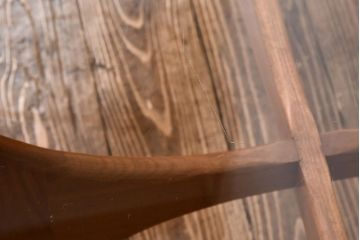 ヴィンテージ家具　G-plan(ジープラン)　北欧ビンテージ　チーク材　ガラストップがおしゃれなコーヒーテーブル(センターテーブル)(1)