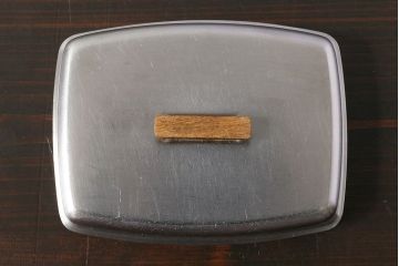 アンティーク雑貨　イギリスビンテージ　異素材の組み合わせが格好いいバターケース(バターディッシュ)