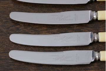 アンティーク雑貨　イギリスビンテージ　SHEFFIELD(シェフィールド)　様々な食器と馴染みやすいバターナイフ6本セット