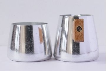 アンティーク雑貨　イギリス　SONA　木製の取っ手が可愛らしいミルクジャグ&シュガーポットセット(クリーマー、シュガーボウル)