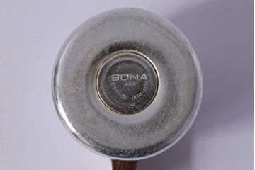 アンティーク雑貨　イギリス　SONA　木製の取っ手が可愛らしいミルクジャグ&シュガーポットセット(クリーマー、シュガーボウル)