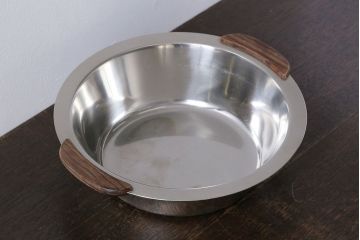アンティーク雑貨　北欧ビンテージ　デンマーク製　木の取っ手が魅力のステンレスボウル(お皿)
