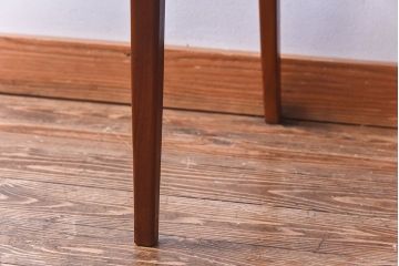 北欧家具　G-PLAN(ジープラン)　洗練された雰囲気のダイニングチェア(椅子)(1)