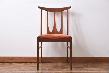 北欧家具　G-PLAN(ジープラン)　洗練された雰囲気のダイニングチェア(椅子)(1)