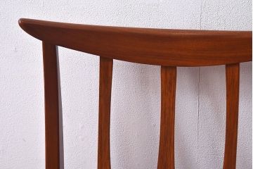 北欧家具　G-PLAN(ジープラン)　洗練された雰囲気のダイニングチェア(椅子)(1)