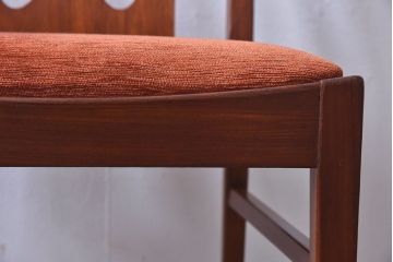 北欧家具　G-PLAN(ジープラン)　洗練された雰囲気のダイニングチェア(椅子)(1)