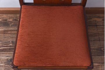 北欧家具　G-PLAN(ジープラン)　洗練された雰囲気のダイニングチェア(椅子)(2)
